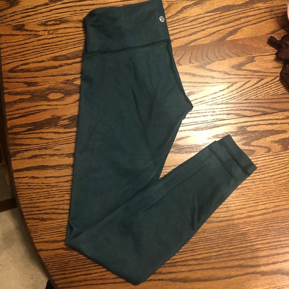 lululemon athletica Pants - Lululemon 7/8 Leggings Size 6